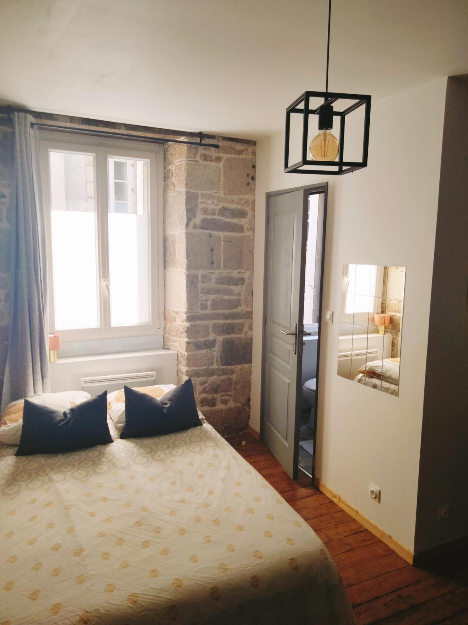 Cosy Hyper Centre-ville Apartment Quimper